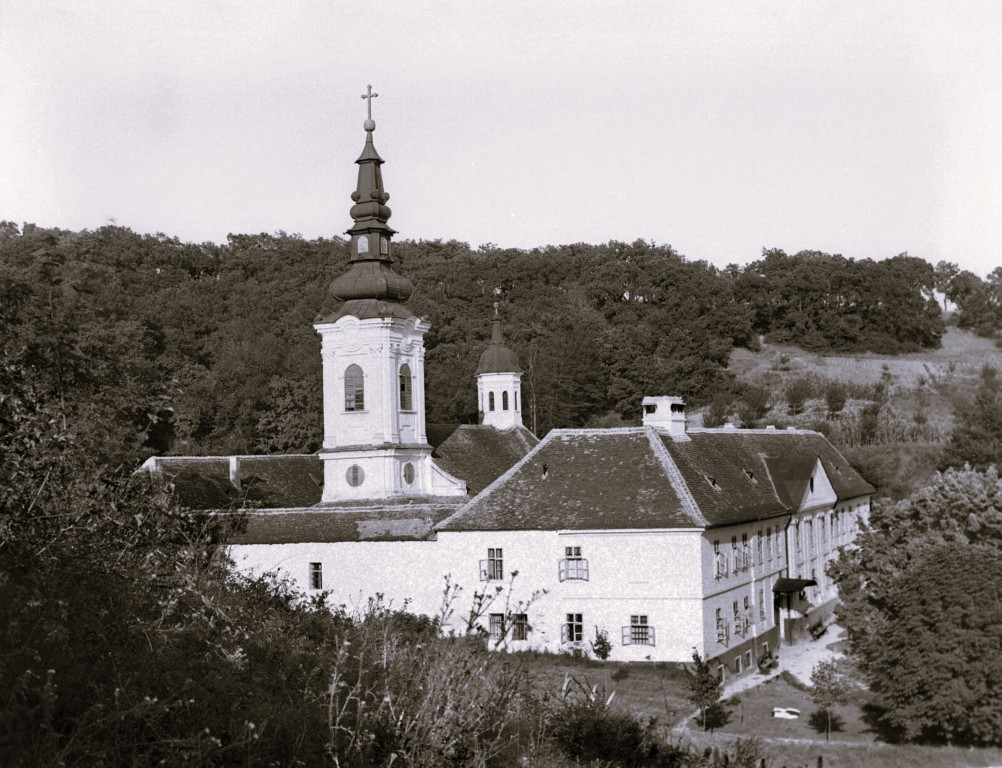 Фотографија из галерије Манастира Кувеждин, 18